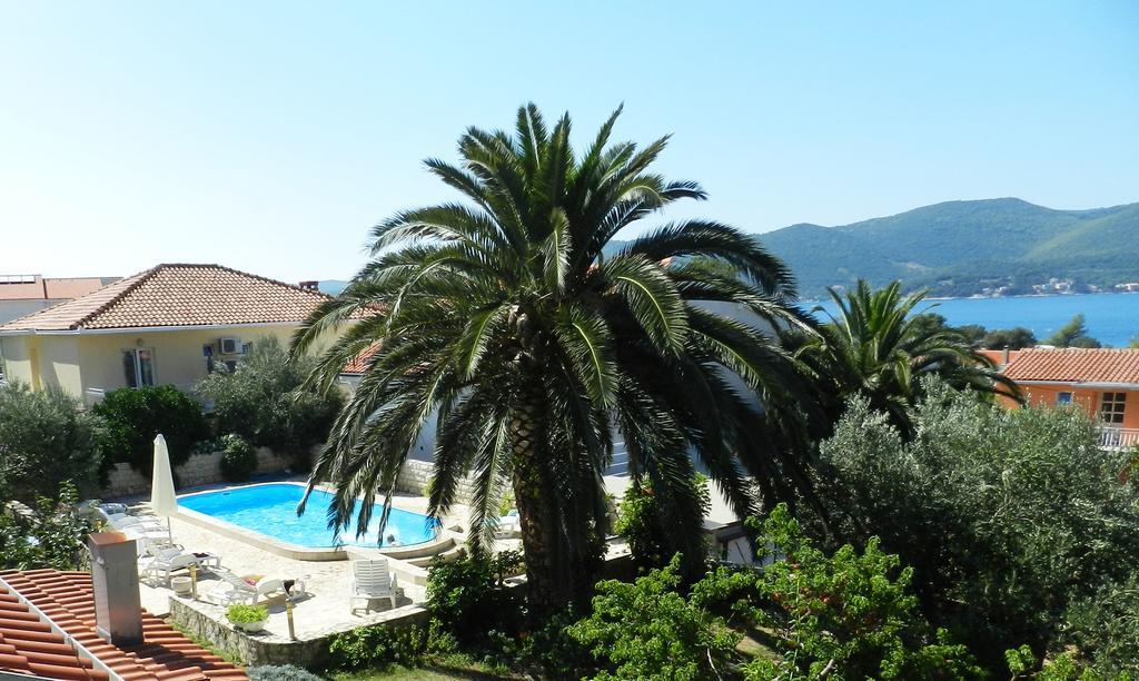 Holiday Resort Balota Kuciste Dış mekan fotoğraf
